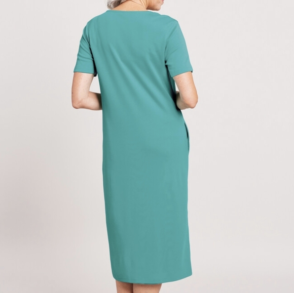 Blair Essential Knit Dress - Picture 4 of 10